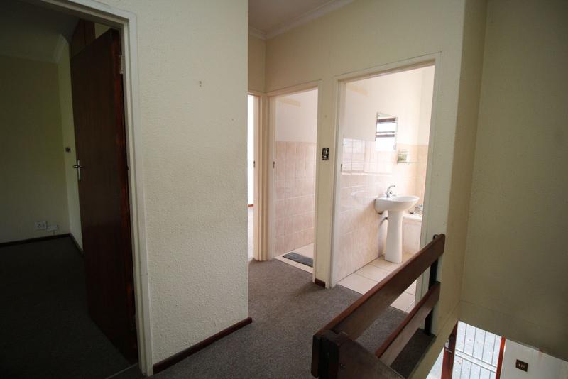 3 Bedroom Property for Sale in Kempenville Western Cape